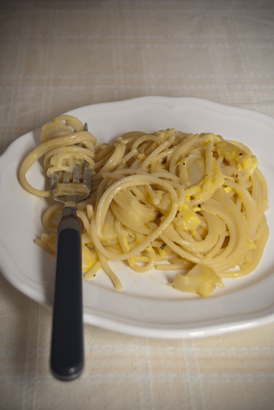 Piatto di carbonara alla Bismarck