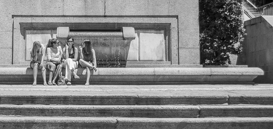 Fontana e ragazze, El Escorial